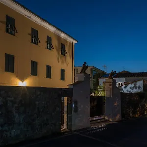2* Nocleg ze śniadaniem La Chiusa Delle Monache